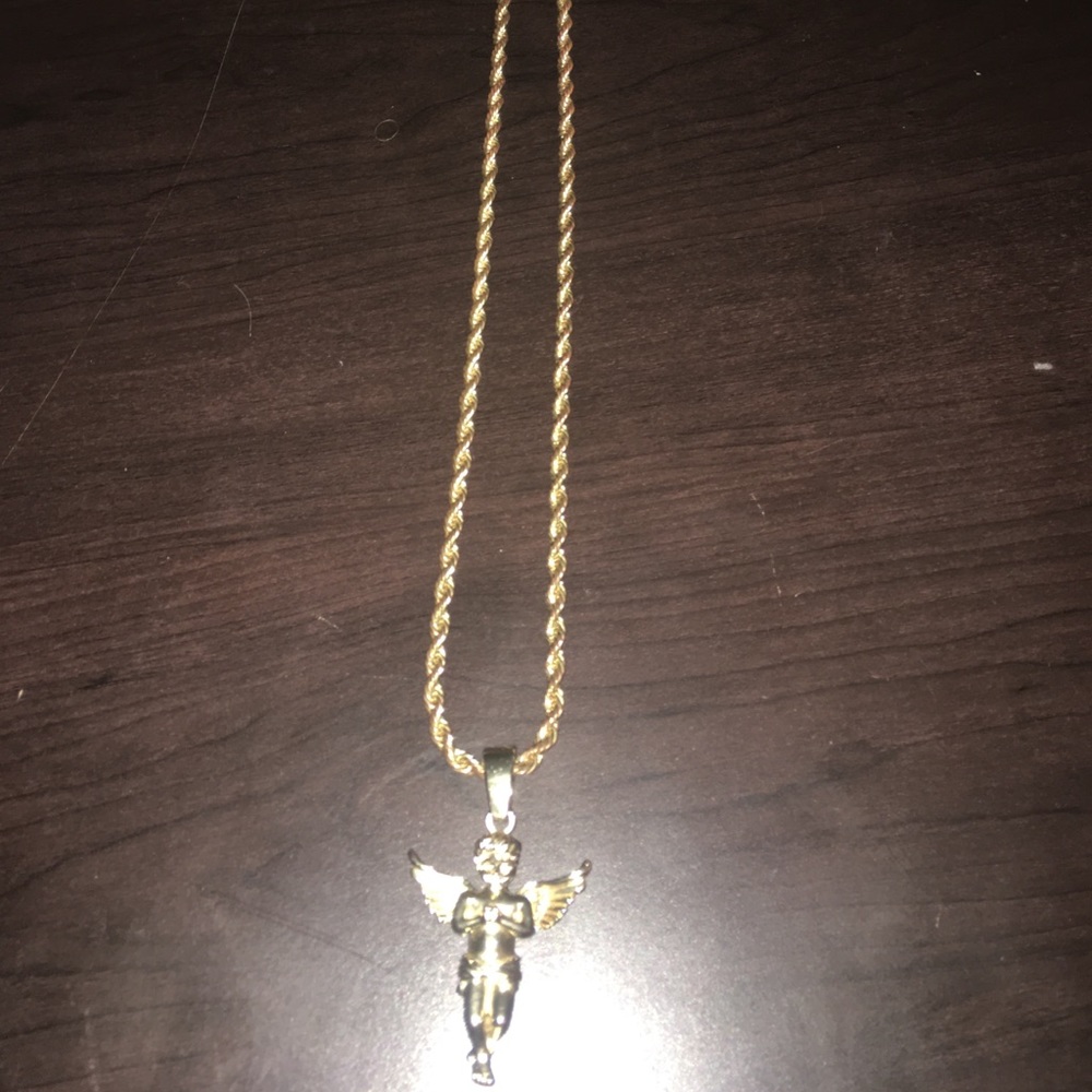Gold Chain/Pendant